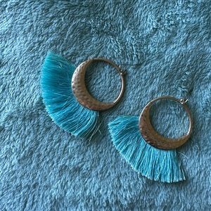 Several nice boutique earrings